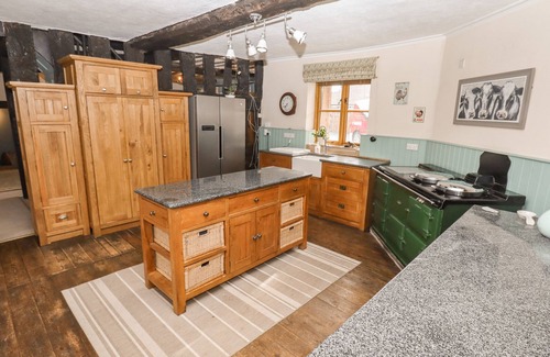 Felton Cottage | Top Farm House