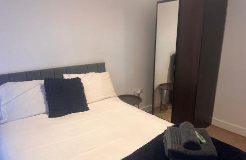 Morley Apartment | Top floor 2 bedroom retreat