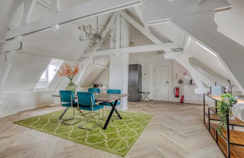 Edam Apartment | Top floor appartment Edam
