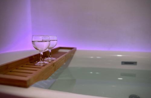 Resita Apartment | TOP Place to Stay -Self check in 24h