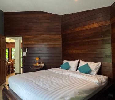 Mae On House | Top River Nest- Upper Floor