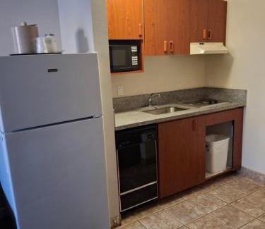 Buena Hotel | Toppenish Inn and Suites