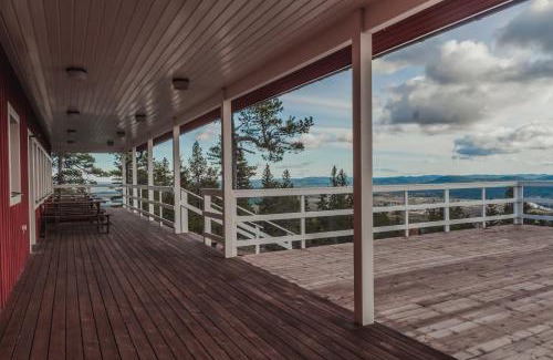 Appelbo Villa | Toppstuga med storslagen utsikt och vacker natur!