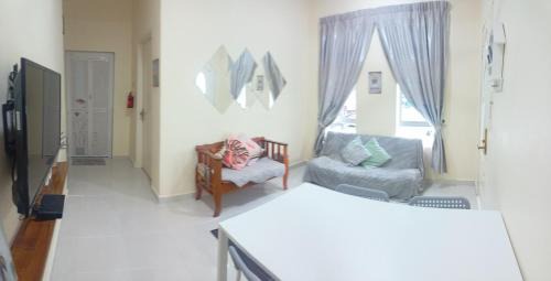 Taman Ira Apartment | Topville Homestay