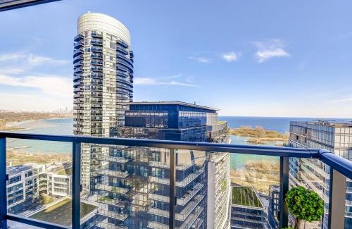 Humber Bay Shores Apartment | Toronto Condo with Lake Views
