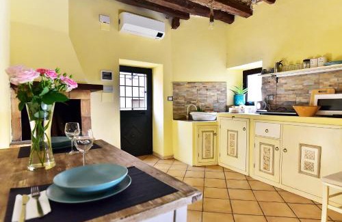 Campagnano di Roma Apartment | Torre antica suite