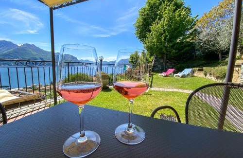 Santa Maria - Rezzonico Apartment | Torre Ferienwohnung mit Garten