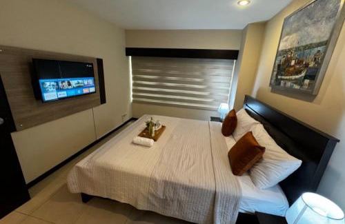 Puerto Santa Ana Apartment | Torre Sol ll Trade Center 411Mall del Sol Ecusuites Gye
