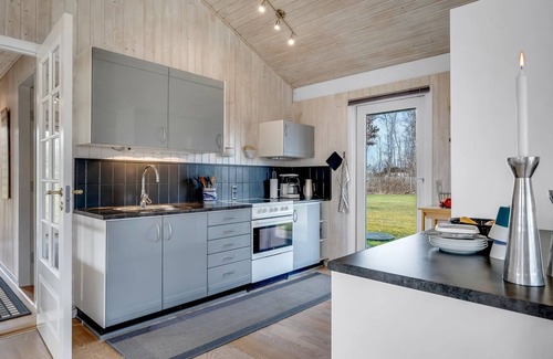 Vester Grønning House | "Tosti" - 180m to the inlet by Interhome