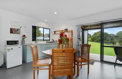 Mangawhai House | Totara Folly - Mangawhai Holiday Home