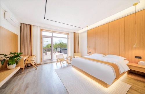 Jinfeng Developing Area Hotel | TOTOLO Winery Vacation Homestay