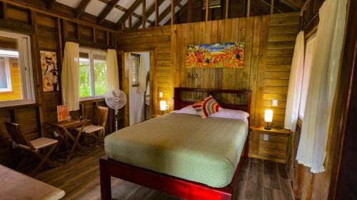 Bocas del Toro Cabin | Toucan Hill Lodge