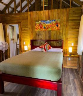 Bocas del Toro Cabin | Toucan Hill Lodge