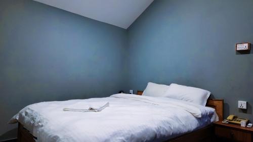 Dharan Resort | Tourist Land Resort - Rani Cottage
