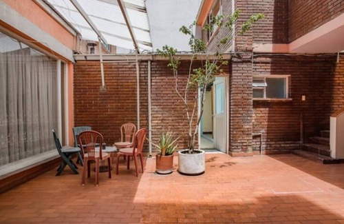 Campin House | TOURISTIC HOUSE 202/3-SU HOGAR LEJOS DE CASA
