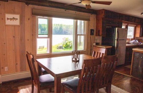Wetmore House | Town Lake Hideaway: Golden Leaves & Crisp Air – Experience Fall at Town Lake!
