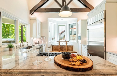 Downtown Park City House | Town Lift SKI House Hot Tub+Steps to PCMR and Main Street