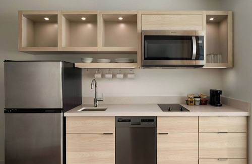 East Texas Hotel | TownePlace Suites by Marriott Allentown West