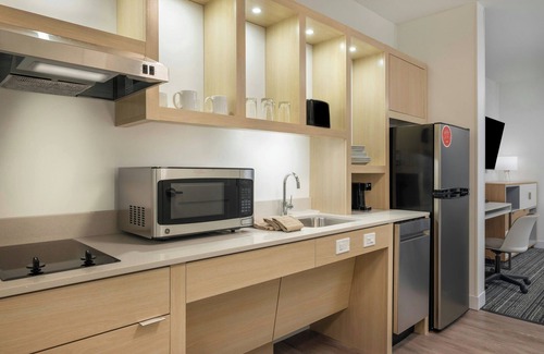 Hadley Hotel | TownePlace Suites by Marriott Hadley Amherst