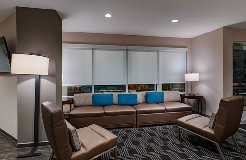 Forest Crest Hotel | TownePlace Suites by Marriott San Antonio Northwest at The RIM