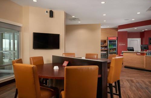 Lake Worth Hotel | TownePlace Suites Fort Worth Northwest Lake Worth