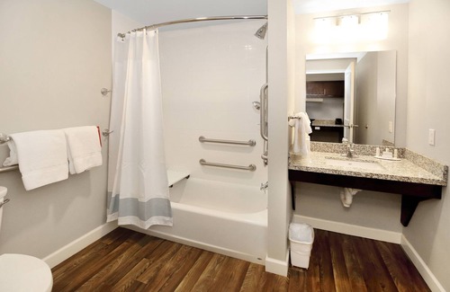 Mercer Hotel | TownePlace Suites Grove City Mercer/Outlets