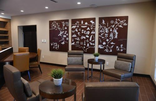 North Kansas City Hotel | TownePlace Suites Kansas City At Briarcliff