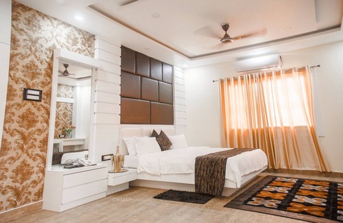 Birgunj Hotel | Townhallpartypalace & hotel peace garden