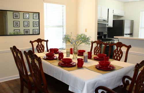 Riverdale House | [Townhome] - El Fuerte
