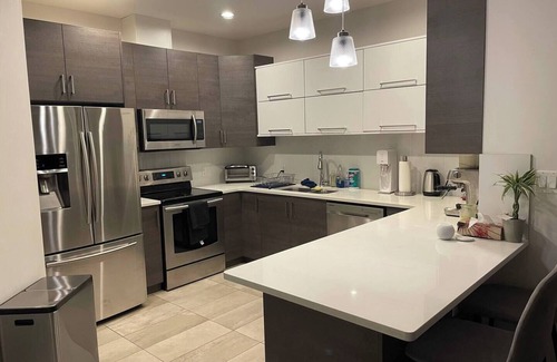 Old Strathcona House | Townhome off of Whyte Avenue