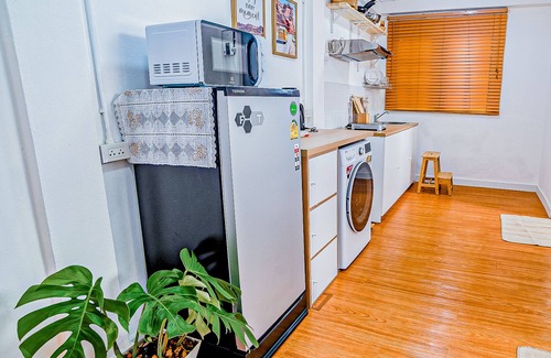 Chang Moi House | Townhouse at Central Old City for 4-6 people