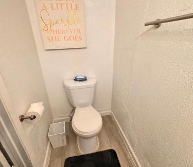 Woodlake - Briar Meadow Apartment | Townhouse by Oasis Retreats