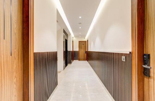 Knowledge Park III Hotel | Townhouse Hotel Palash