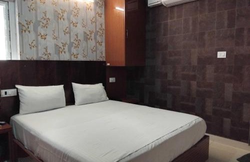Central Chennai Hotel | Townhouse Jawaharlal Nehru Stadium Chennai Central Formerly Akshaya Guest House