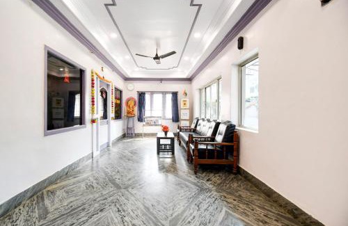 Rayagarha Hotel | Townhouse Jyoti Mahal Road Rayagada