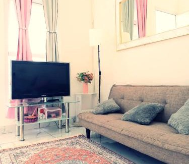 Sukaraja House | Townhouse MisNov good escape from Jakarta