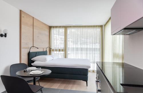 Sankt Moritz-Bad Apartment | Townhouse N9