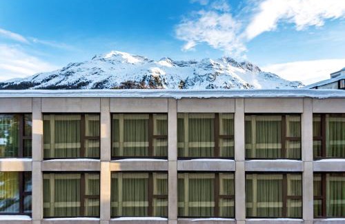 Sankt Moritz-Bad Apartment | Townhouse N9