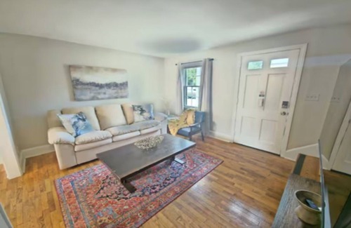 Dilworth House | Townhouse with Table Tennis