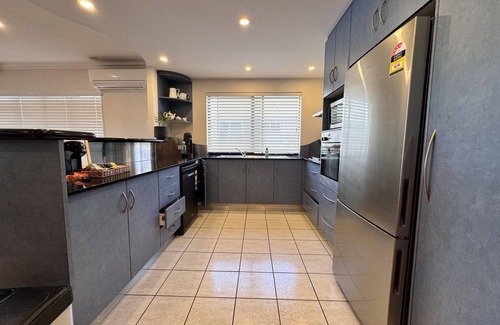 North Ward Apartment | Townsville Apartments & Homes On The Strand - Townsville Apartments & Homes On The Strand 3/103