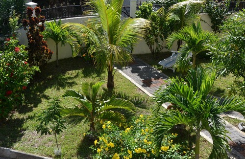 Trou aux Biches Villa | Trou aux Biches, Villa Aziza - 150m walk from beach - Luxury 3 double bedrooms
