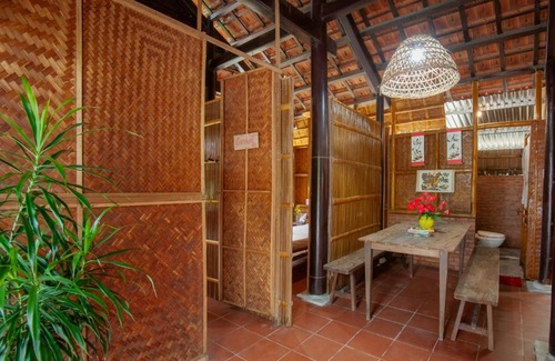 Tra Que Vegetable Village House | Tra Que Flower Homestay