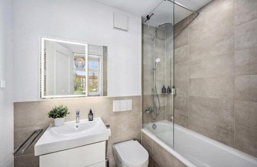Suedvorstadt Apartment | TRABER APARTMENTS 1 SZ Balkon 2 Badezimmer Südvorstadt