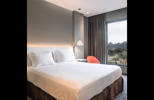 Gigiri Bed & Breakfast | Trademark Hotel, Trademark Suite Double Room in Nairobi no006