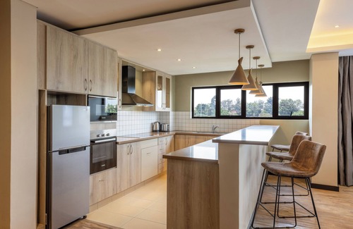 Kitisuru Hotel | Trademark Suites at Enaki Town