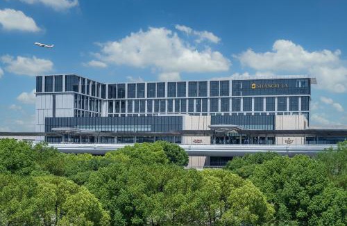 Minhang Hotel | Traders Hongqiao Airport,Shanghai