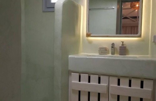 Marpissa House | TRADITIONAL ART HOUSE IN MARPISSA,PAROS