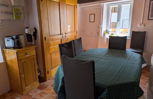Tenay House | Traditional Bugey house, family-run, pets welcome (6 pers.)