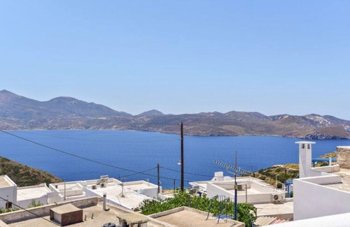 Tripiti House | Traditional Cycladic House