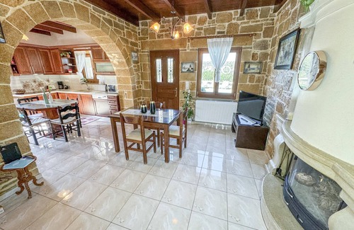 Koukounara Villa | Traditional Fully Private Villa with Pool